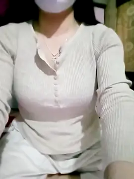 Snapshot of SansanCii chatting on November 2025 11:31:01 AM SansanCii online show from November 2025 11:31:01 AM