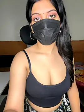 Snapshot of hey_wifey chatting on October 2025 02:41:01 PM hey wifey online show from October 2025 02:41:01 PM