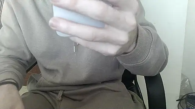 ZorroRomeo online show from January 2026 12:21:01 PM