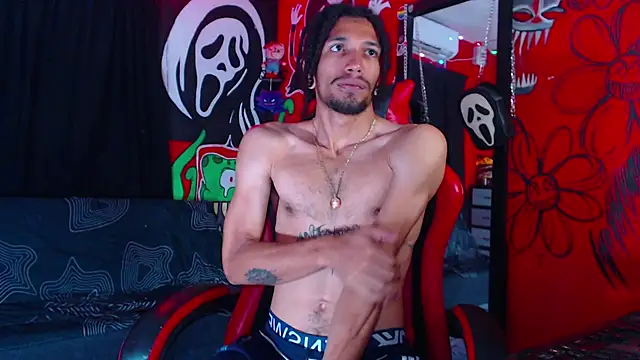 Snapshot of Monsterdominationx chatting on October 2025 12:55:01 PM Monsterdominationx online show from October 2025 12:55:01 PM