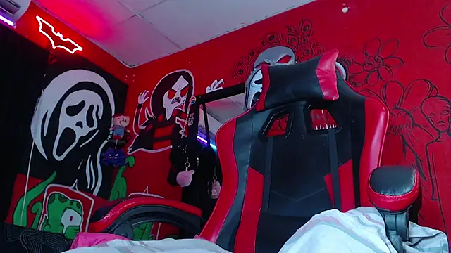 Snapshot of Monsterdominationx chatting on November 2025 12:20:02 AM Monsterdominationx online show from November 2025 12:20:02 AM