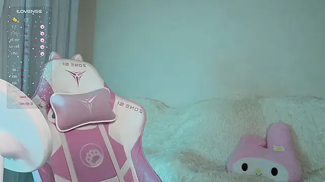 MiranaLieberttt online show from November 2025 09:47:01 PM