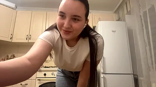 DaisyMolly online show from November 2025 09:43:02 PM