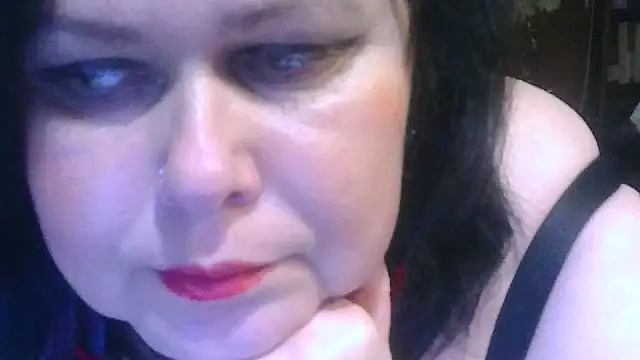 Snapshot of CharleeKendall chatting on November 2025 07:37:01 PM CharleeKendall online show from November 2025 07:37:01 PM