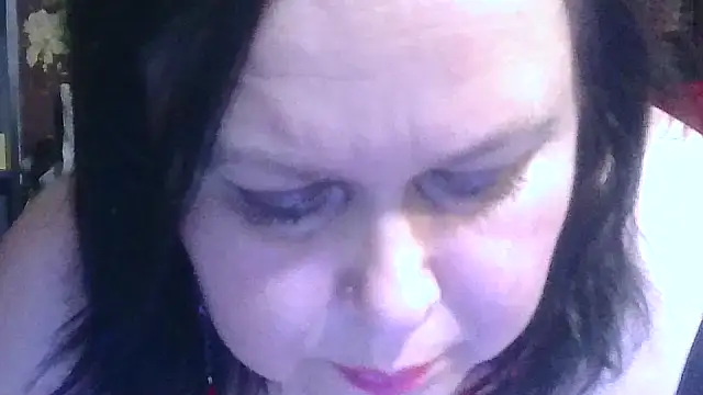 Snapshot of CharleeKendall chatting on November 2025 06:06:01 PM CharleeKendall online show from November 2025 06:06:01 PM