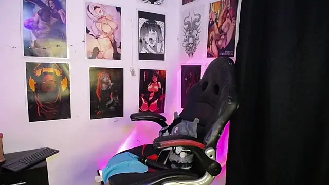 SweetDevil777  online show from November 2025 03:39:02 AM