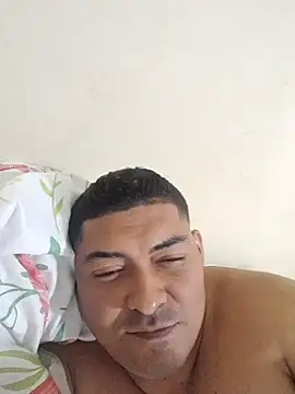 Snapshot of sexyandres_23 chatting on October 2025 09:14:01 PM sexyandres 23 online show from October 2025 09:14:01 PM