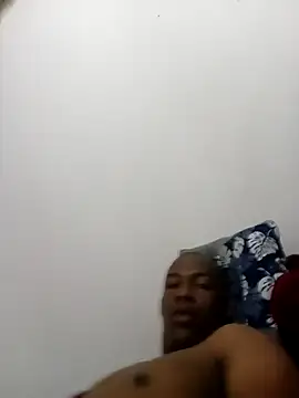 Snapshot of MyGuy352 chatting on January 2026 03:20:02 AM MyGuy352 online show from January 2026 03:20:02 AM