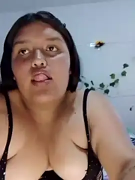 Snapshot of natt-bigass chatting on November 2025 04:43:02 AM natt-bigass online show from November 2025 04:43:02 AM