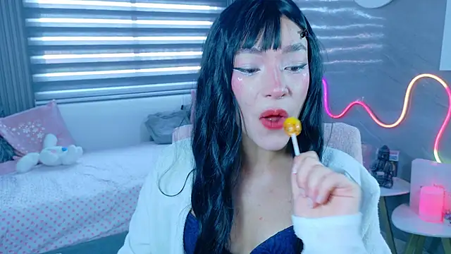 Snapshot of Naaomi_cute chatting on October 2025 07:48:02 PM Naaomi cute online show from October 2025 07:48:02 PM