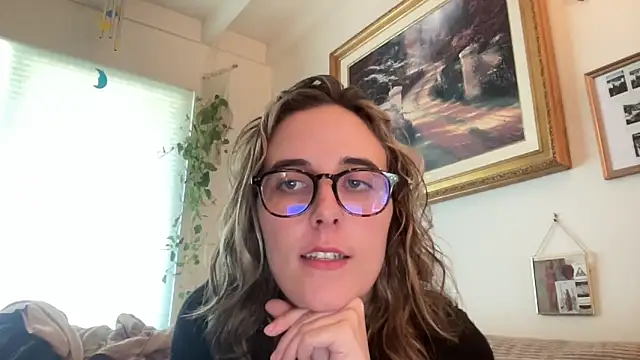 lill daddysgirl online show from February 2026 07:52:02 PM