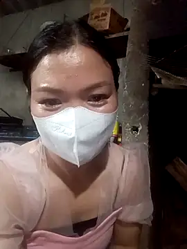 Snapshot of nat-tri chatting on November 2025 12:16:01 PM nat-tri online show from November 2025 12:16:01 PM