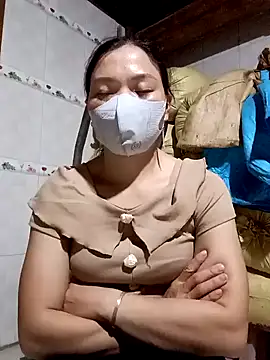 Snapshot of nat-tri chatting on November 2025 04:40:01 PM nat-tri online show from November 2025 04:40:01 PM