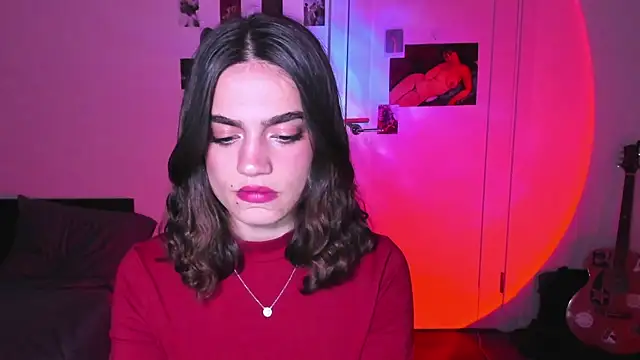 nightfloatt online show from October 2025 08:53:02 PM