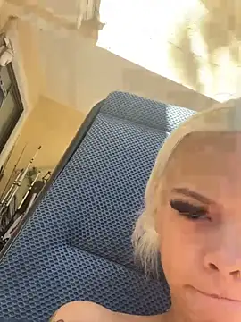 Snapshot of itspinkkk chatting on October 2025 04:08:01 PM itspinkkk online show from October 2025 04:08:01 PM