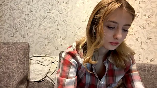 AmeliLia online show from January 2026 02:08:01 PM