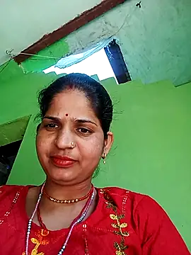 Karishma cute online show from November 2025 07:30:01 AM