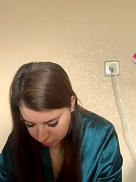 MiraCastellon online show from November 2025 11:20:02 AM