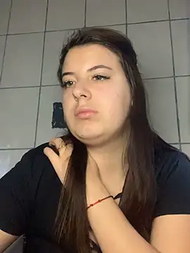 MiraCastellon online show from November 2025 11:46:01 AM