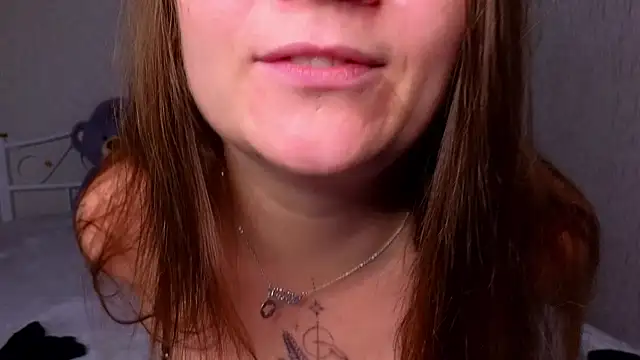 Snapshot of Amy__Leee_ chatting on November 2025 06:51:02 PM Amy Leee online show from November 2025 06:51:02 PM