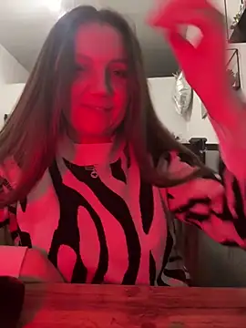 Snapshot of Amy__Leee_ chatting on December 2025 01:06:01 PM Amy Leee online show from December 2025 01:06:01 PM