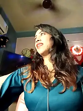 Snapshot of Darling_Annie chatting on November 2025 06:13:01 PM Darling Annie online show from November 2025 06:13:01 PM