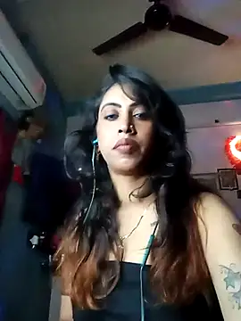 Snapshot of Darling_Annie chatting on December 2025 07:08:02 PM Darling Annie online show from December 2025 07:08:02 PM