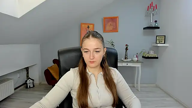 AnneWilsonn online show from October 2025 10:37:01 AM