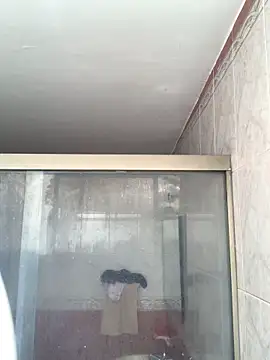 Snapshot of La-Gatiita-trans chatting on June 2026 05:25:01 PM La-Gatiita-trans online show from June 2026 05:25:01 PM
