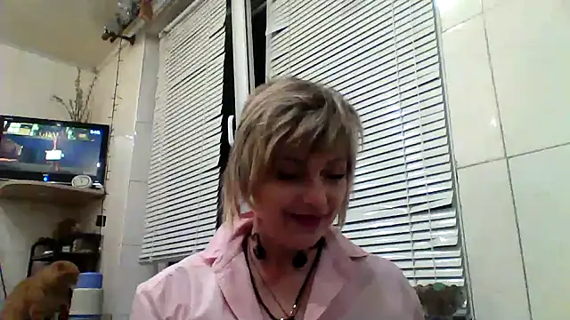 Lia Ray online show from October 2025 07:25:02 PM