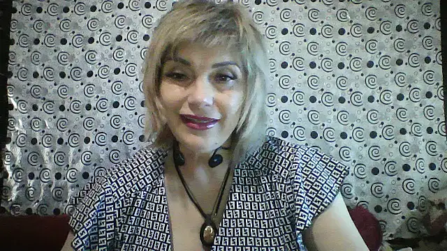 Lia Ray online show from October 2025 08:13:02 PM