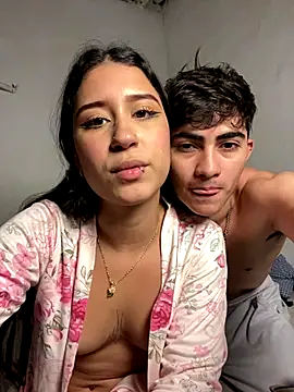 cristalxxx hott online show from October 2025 03:20:01 AM