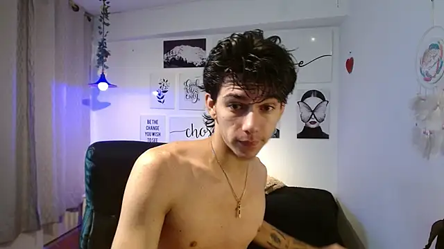 AmethystShadow17 online show from February 2026 09:46:01 PM