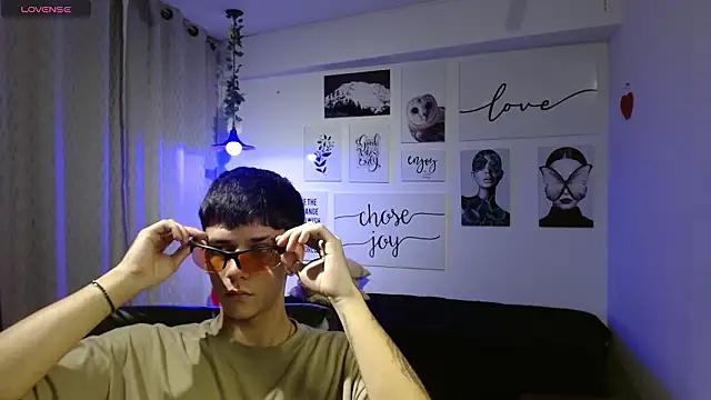 AmethystShadow17 online show from March 2026 07:40:02 PM