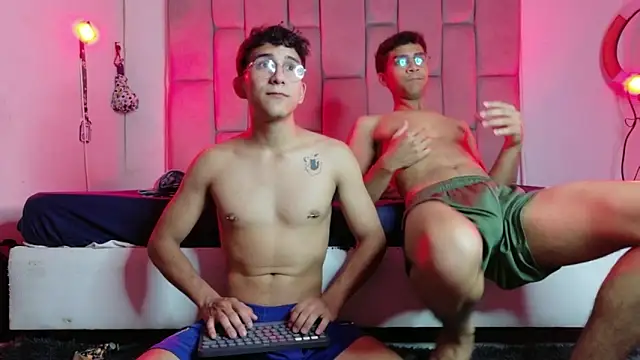 Desire4Duo online show from March 2026 10:32:01 AM