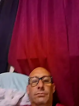 whateveruwanthowever online show from November 2025 09:59:02 PM