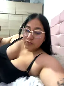 Snapshot of kassandra_luxury chatting on November 2025 09:36:01 PM kassandra luxury online show from November 2025 09:36:01 PM