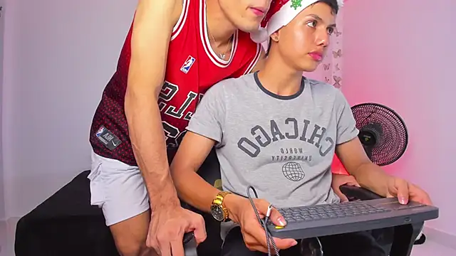 Axel Cody  online show from December 2025 08:29:01 PM