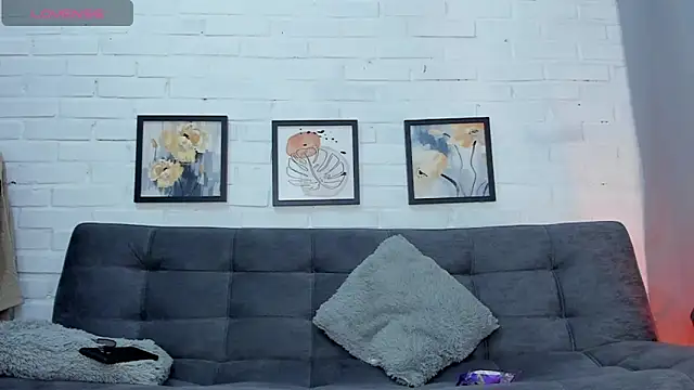 MATEO HUNTER online show from December 2025 03:49:02 AM