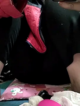 Amanda- ena- online show from December 2025 09:41:02 PM