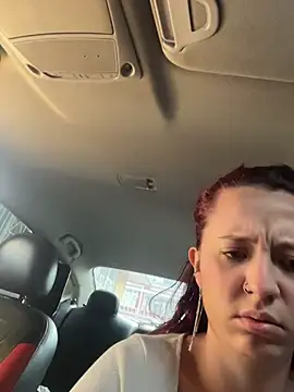 Zoe fire online show from November 2025 01:17:02 PM