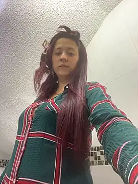 Zoe fire online show from December 2025 12:43:02 PM