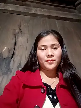 Lyssa-a online show from December 2025 02:14:02 PM