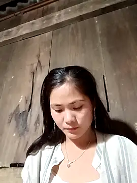 Lyssa-a online show from December 2025 02:35:01 PM