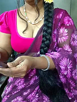 Snapshot of Nikitha_telugu chatting on December 2025 05:58:01 AM Nikitha telugu online show from December 2025 05:58:01 AM