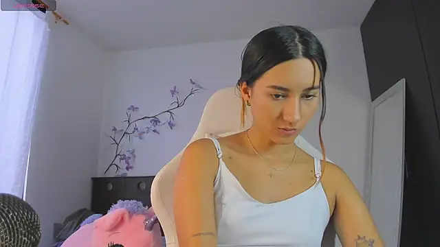 Snapshot of kittyrush_ chatting on May 2026 09:57:02 PM kittyrush online show from May 2026 09:57:02 PM