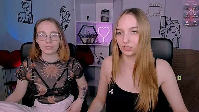 Snapshot of evalora_vei chatting on January 2026 01:15:02 PM evalora vei online show from January 2026 01:15:02 PM