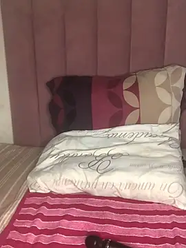 Bubbles156 online show from March 2026 05:08:02 AM