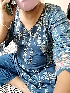 Hot Boude online show from October 2025 02:09:01 PM