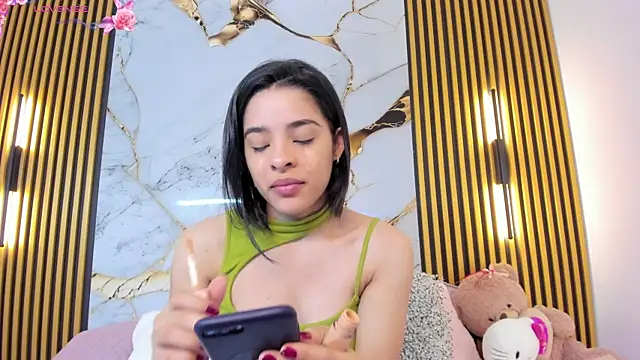 I karly online show from November 2025 12:40:01 PM